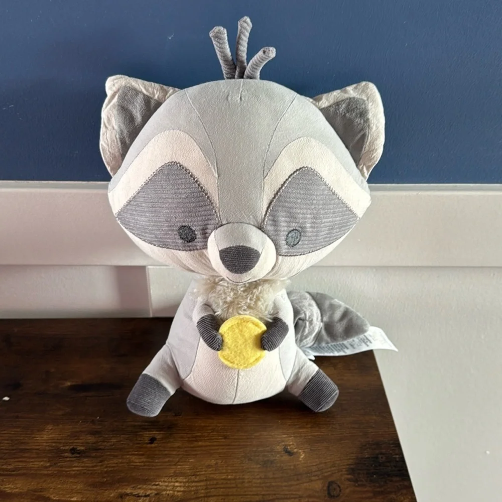 Meeko plush from Disney with long tag - like new
